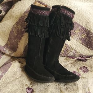 Minnetonka moccasins